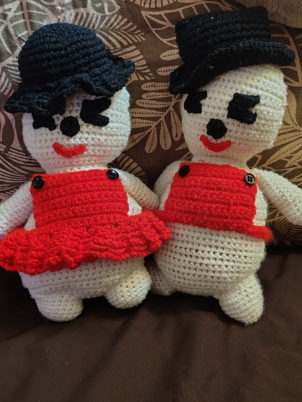 Vintage Handmade Crochet Snowman Couple Amigurumi Plush Stuffed Figures Pair